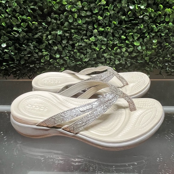 CROCS Women's Metallic Sandals - Picture 1 of 7